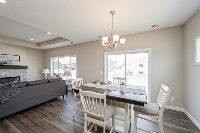 1423 Victory Lane NE, Isanti, MN 55040