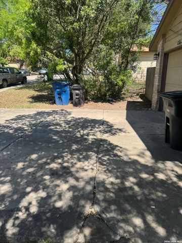 12202 Ridge Crown, San Antonio, TX 78247