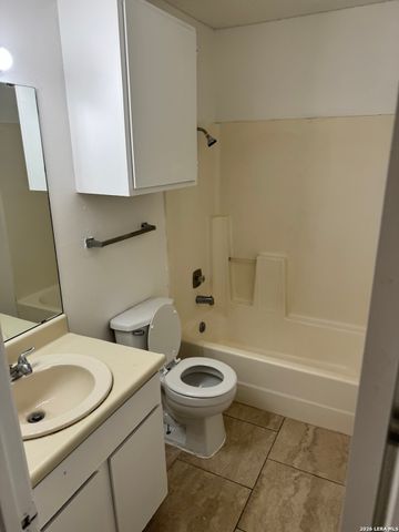 12202 Ridge Crown, San Antonio, TX 78247