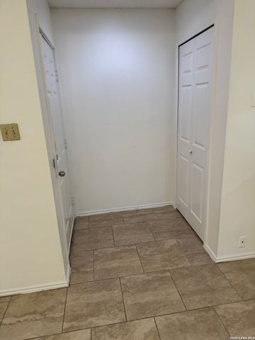 12202 Ridge Crown, San Antonio, TX 78247