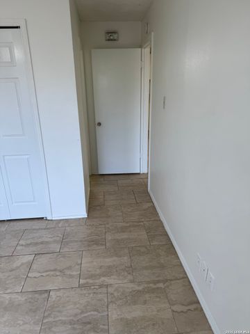 12202 Ridge Crown, San Antonio, TX 78247