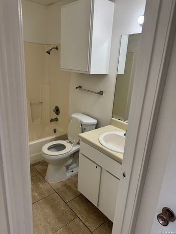 12202 Ridge Crown, San Antonio, TX 78247