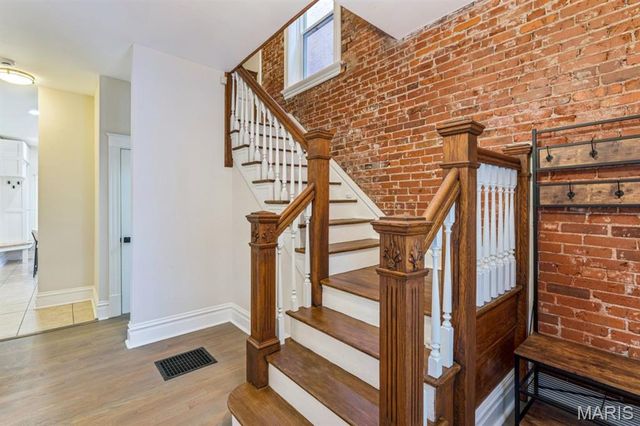 3904 Botanical Avenue, St Louis, MO 63110