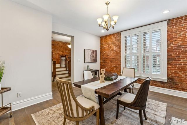 3904 Botanical Avenue, St Louis, MO 63110