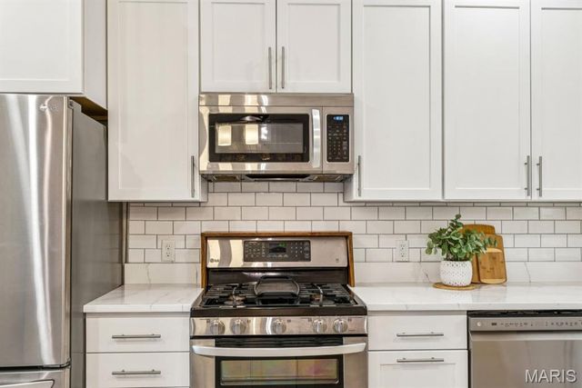 3904 Botanical Avenue, St Louis, MO 63110