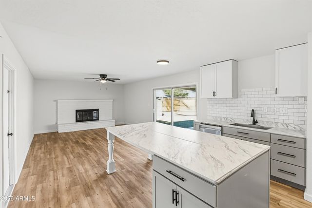 17623 N 30TH Avenue, Phoenix, AZ 85053