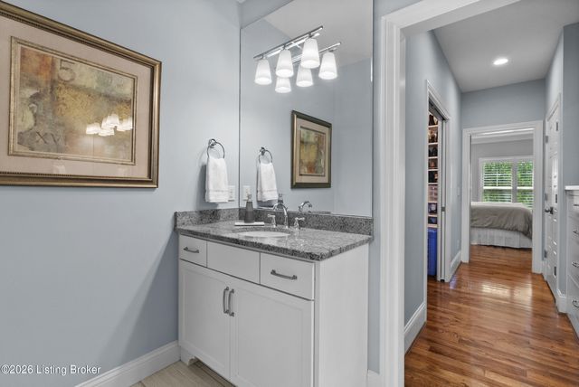 3504 Meadow Bluff Way, Louisville, KY 40245