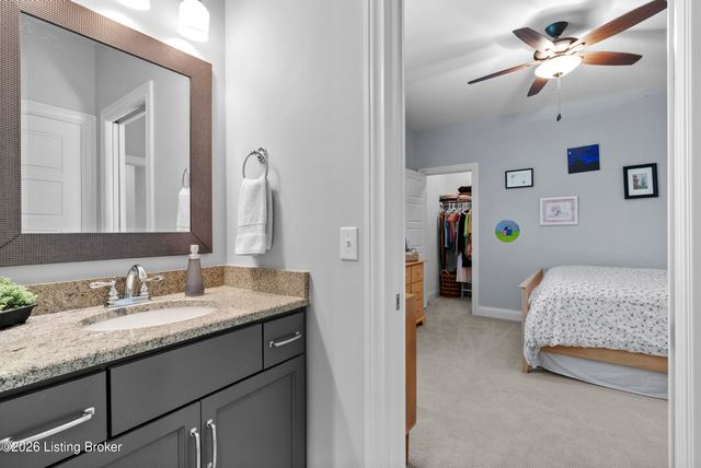 3504 Meadow Bluff Way, Louisville, KY 40245