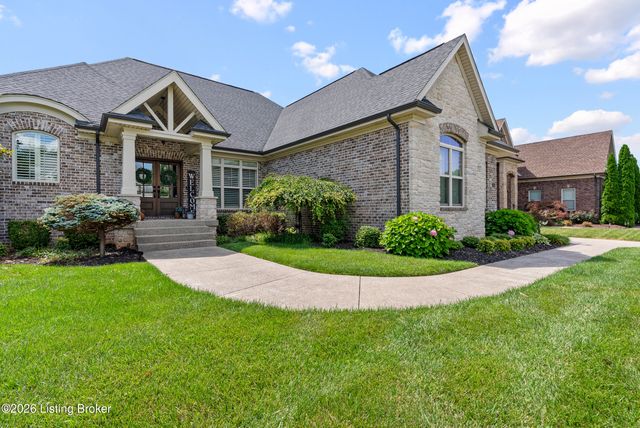 3504 Meadow Bluff Way, Louisville, KY 40245