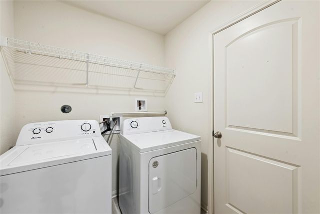 1500 Amy DR, Kyle, TX 78640