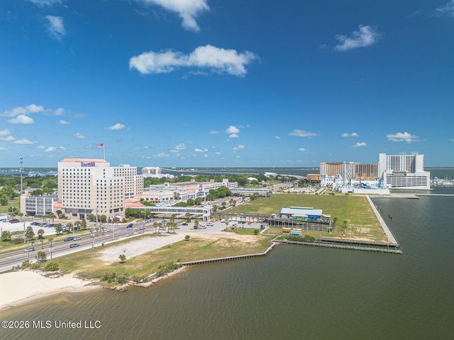 315 Beach Blvd Boulevard, Biloxi, MS 39530