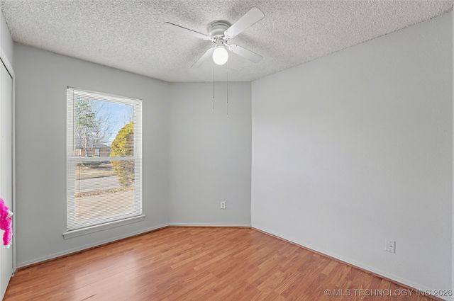 2717 S Narcissus Place, Broken Arrow, OK 74012