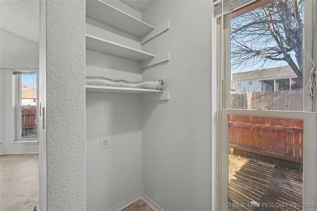 2717 S Narcissus Place, Broken Arrow, OK 74012