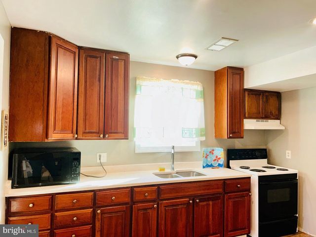 209 N CONWELL ST, Seaford, DE 19973