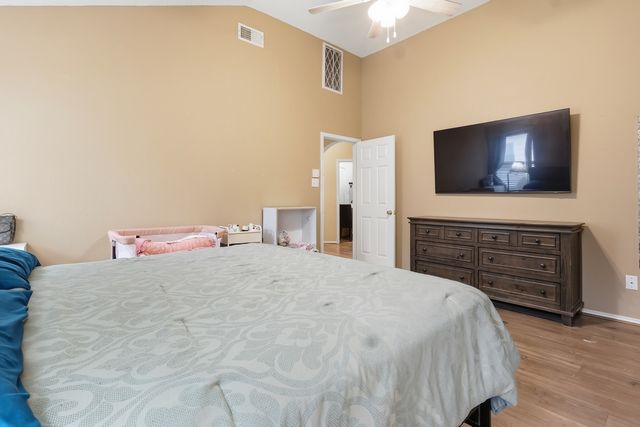 9225 Nightingale Drive, Fort Worth, TX 76123