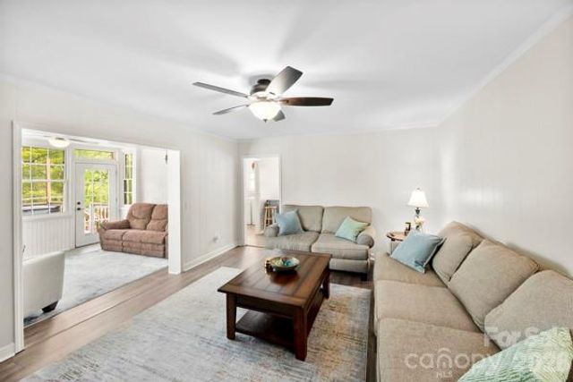 112 Brook Lane, Mount Holly, NC 28120