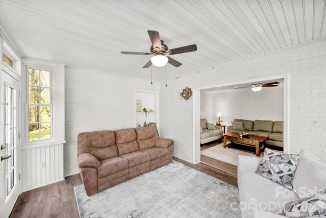 112 Brook Lane, Mount Holly, NC 28120