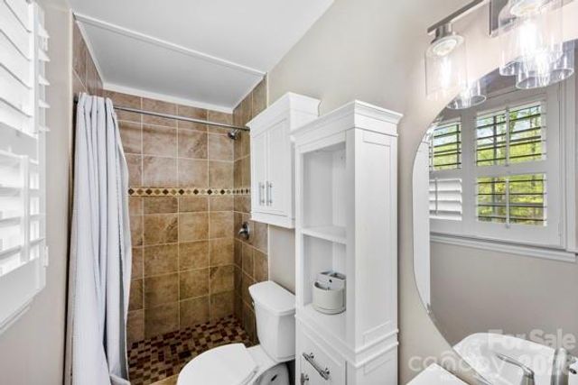 112 Brook Lane, Mount Holly, NC 28120