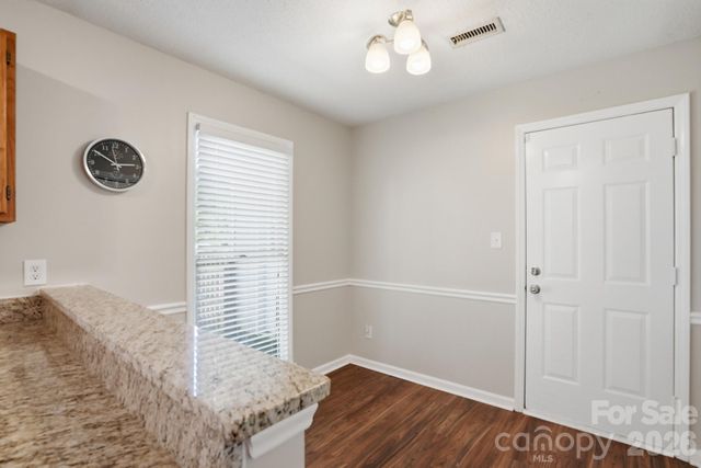 1539 Bear Mountain Road, Charlotte, NC 28214