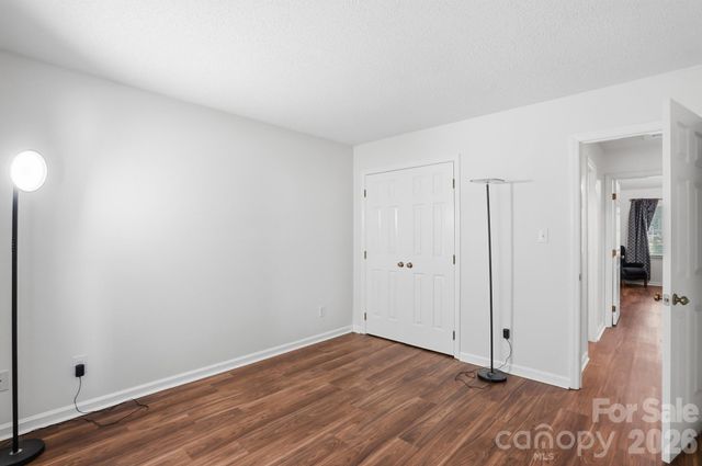 1539 Bear Mountain Road, Charlotte, NC 28214