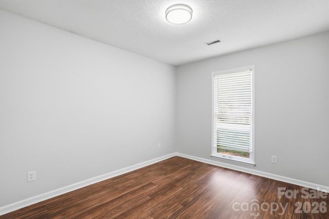 1539 Bear Mountain Road, Charlotte, NC 28214