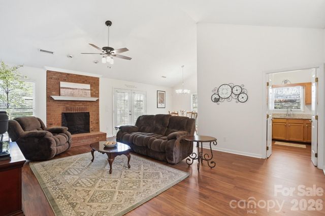 1539 Bear Mountain Road, Charlotte, NC 28214