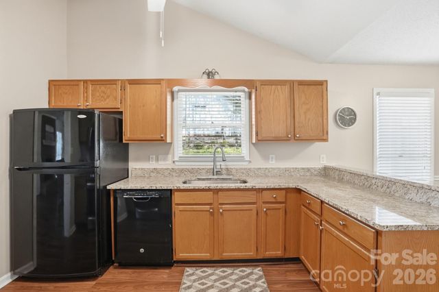 1539 Bear Mountain Road, Charlotte, NC 28214