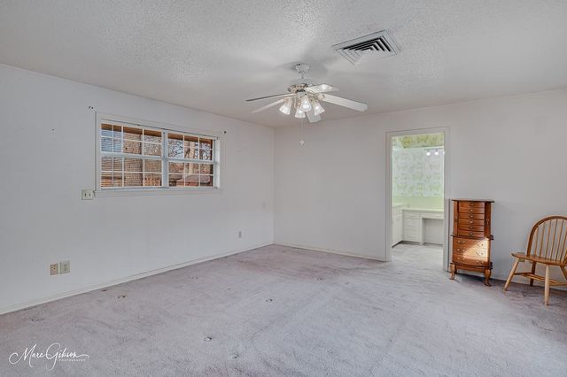 11743 Sparks Davis Road, Keithville, LA 71047