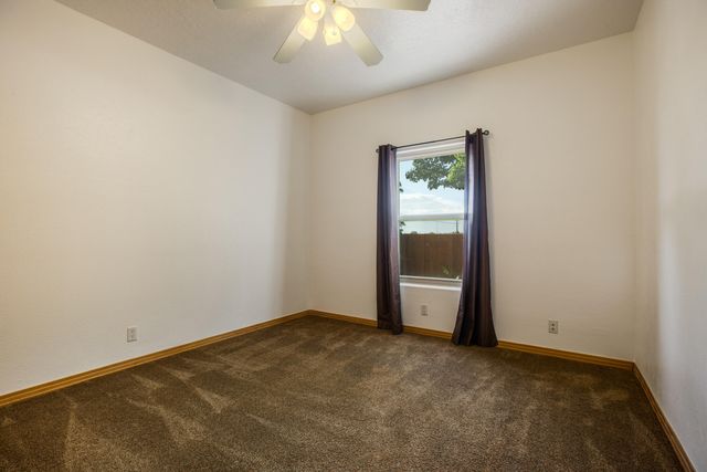 6628 High Ridge Place NE, Albuquerque, NM 87111
