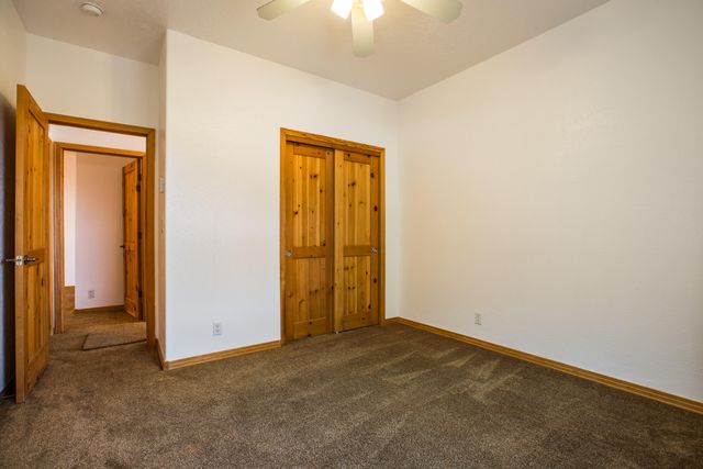 6628 High Ridge Place NE, Albuquerque, NM 87111
