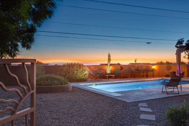 6628 High Ridge Place NE, Albuquerque, NM 87111