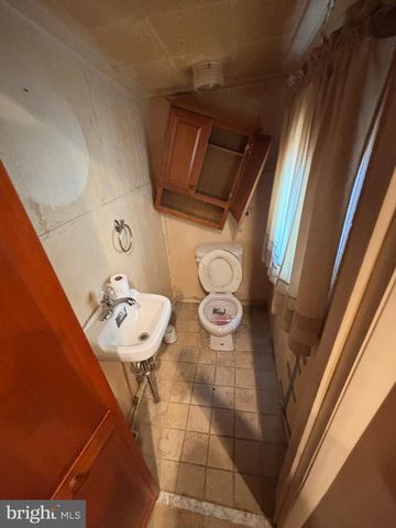 4614 MILNOR ST, Philadelphia, PA 19137