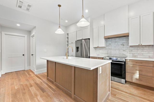 93 Moreland Street 2, Boston, MA 02119