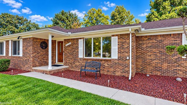 45440 Wakefield Street, Shelby Twp, MI 48317