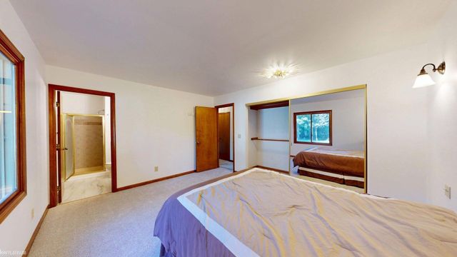 45440 Wakefield Street, Shelby Twp, MI 48317