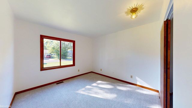 45440 Wakefield Street, Shelby Twp, MI 48317