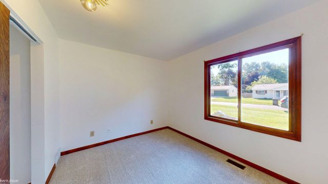 45440 Wakefield Street, Shelby Twp, MI 48317