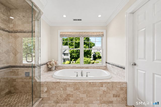2 Ginos Way, Ridgefield, CT 06877