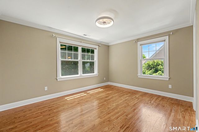 2 Ginos Way, Ridgefield, CT 06877