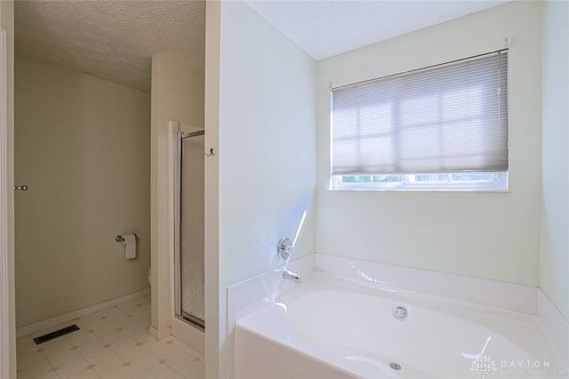 1019 Weeping Willow Lane, Maineville, OH 45039