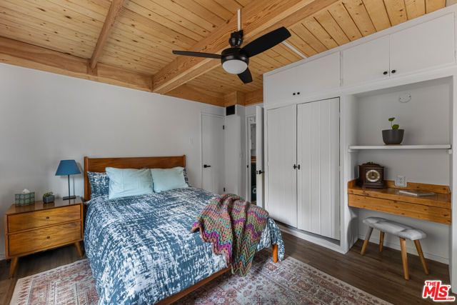 2595 Sunset Drive, Running Springs, CA 92382