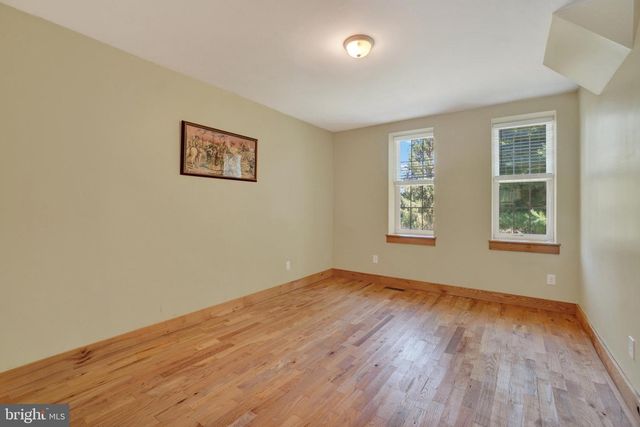 2537 SEITZLAND RD, Glen Rock, PA 17327