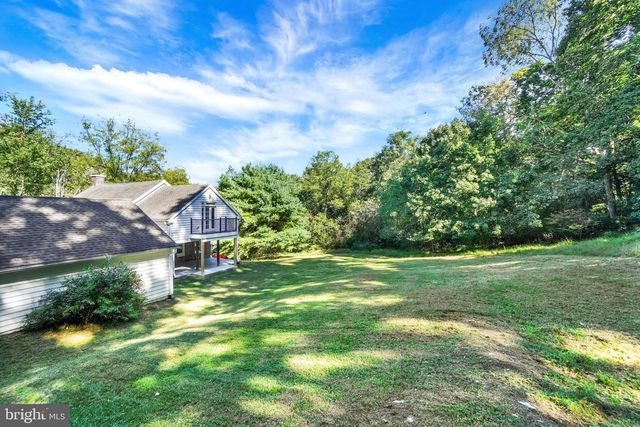 2537 SEITZLAND RD, Glen Rock, PA 17327