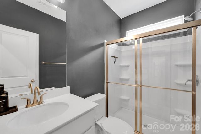 6409 Alanbrook Road, Charlotte, NC 28215