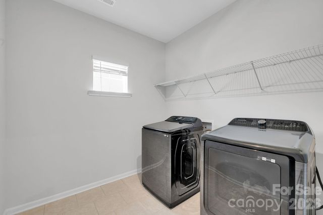 6409 Alanbrook Road, Charlotte, NC 28215