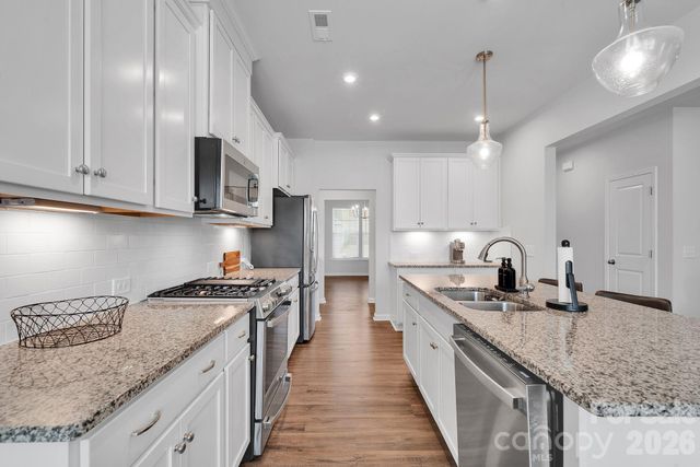 6409 Alanbrook Road, Charlotte, NC 28215