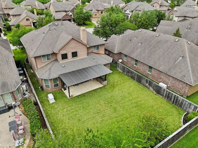 6 Pilot Rock Place, Tomball, TX 77375