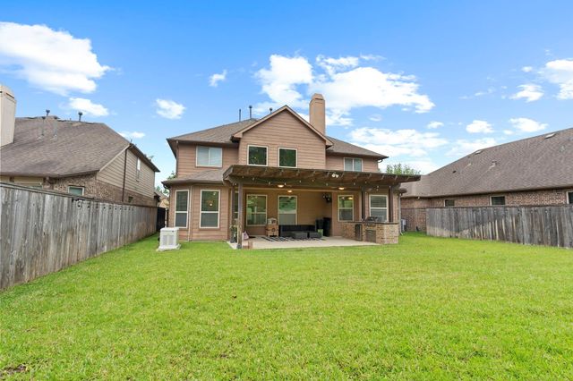 6 Pilot Rock Place, Tomball, TX 77375