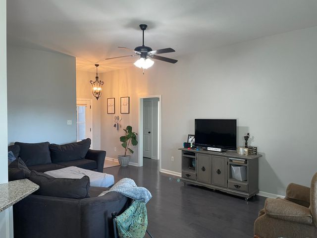 212 Darlene St, Thibodaux, LA 70301