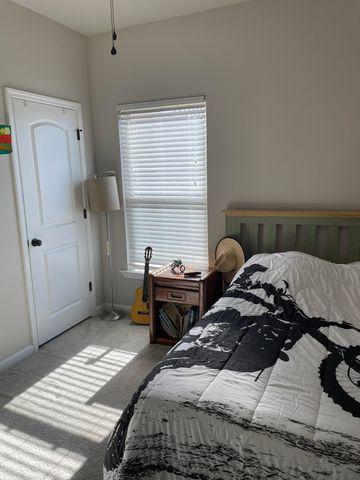 212 Darlene St, Thibodaux, LA 70301